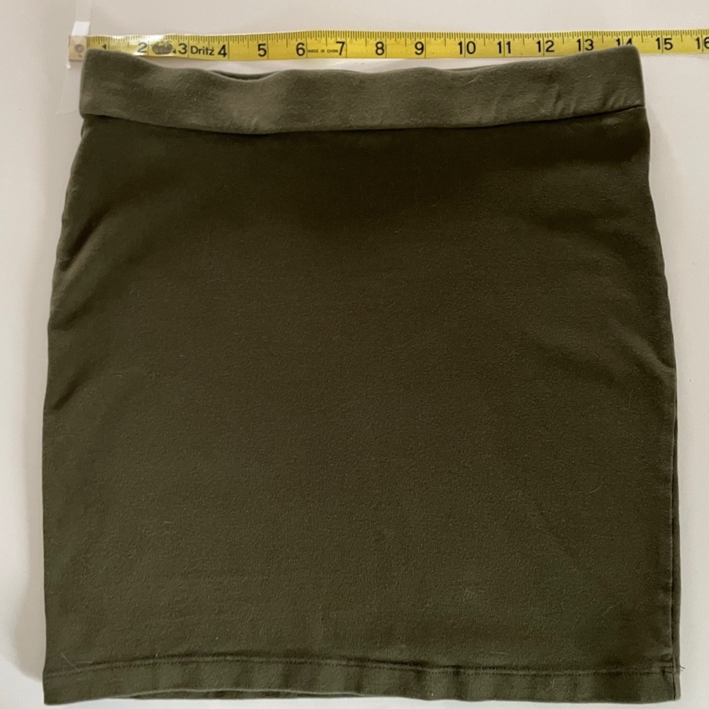 Lot of five stretch mini skirts - Picture 3 of 6